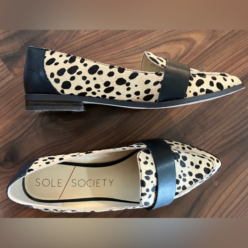 Sole Society Animal Print Calf Hair Leather Loafers Pointed Toe Size 8.5 Edie